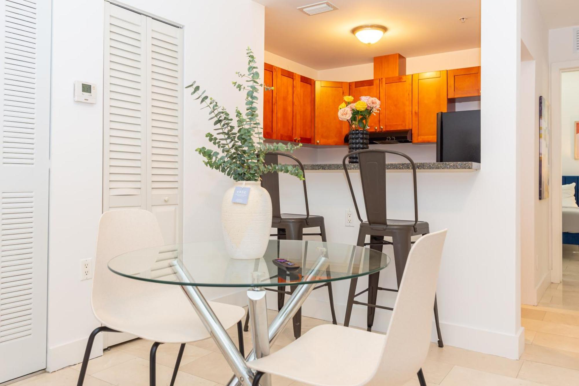1 Bdrm Apartment - Heart Of Downtown - 5 Min To Wynwood Miami Ngoại thất bức ảnh